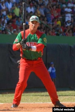 Alexander Guerrero, integrante del equipo de Béisbol de Orientales